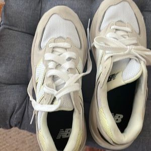 New balance sneakers